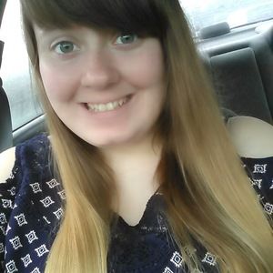 Meet your Posher, Carrlyn